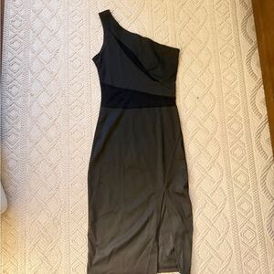 Elegant Black One-Shoulder Dress